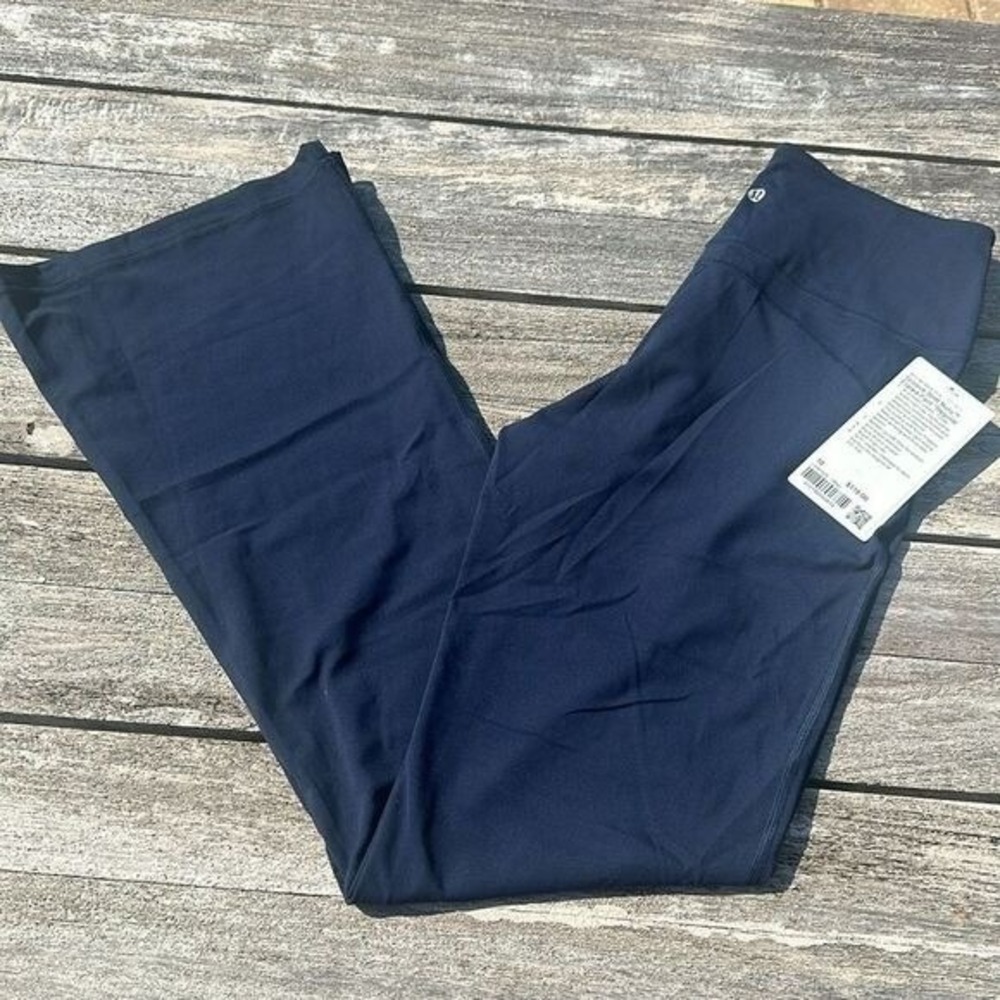 Lululemon Groove Super-High-Rise Flared Pant True Navy Blue Size 10 NWT